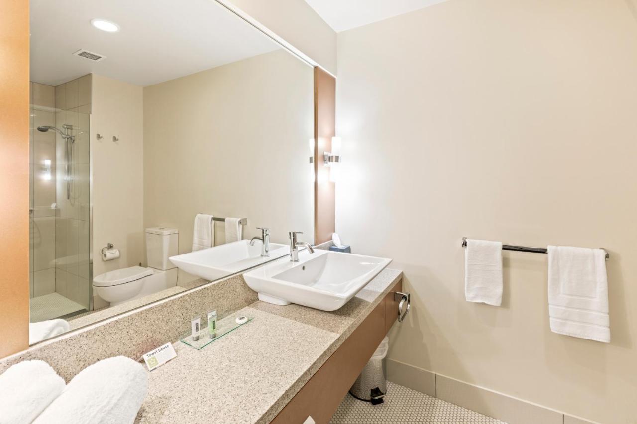 The Colmslie Hotel Brisbane Zewnętrze zdjęcie