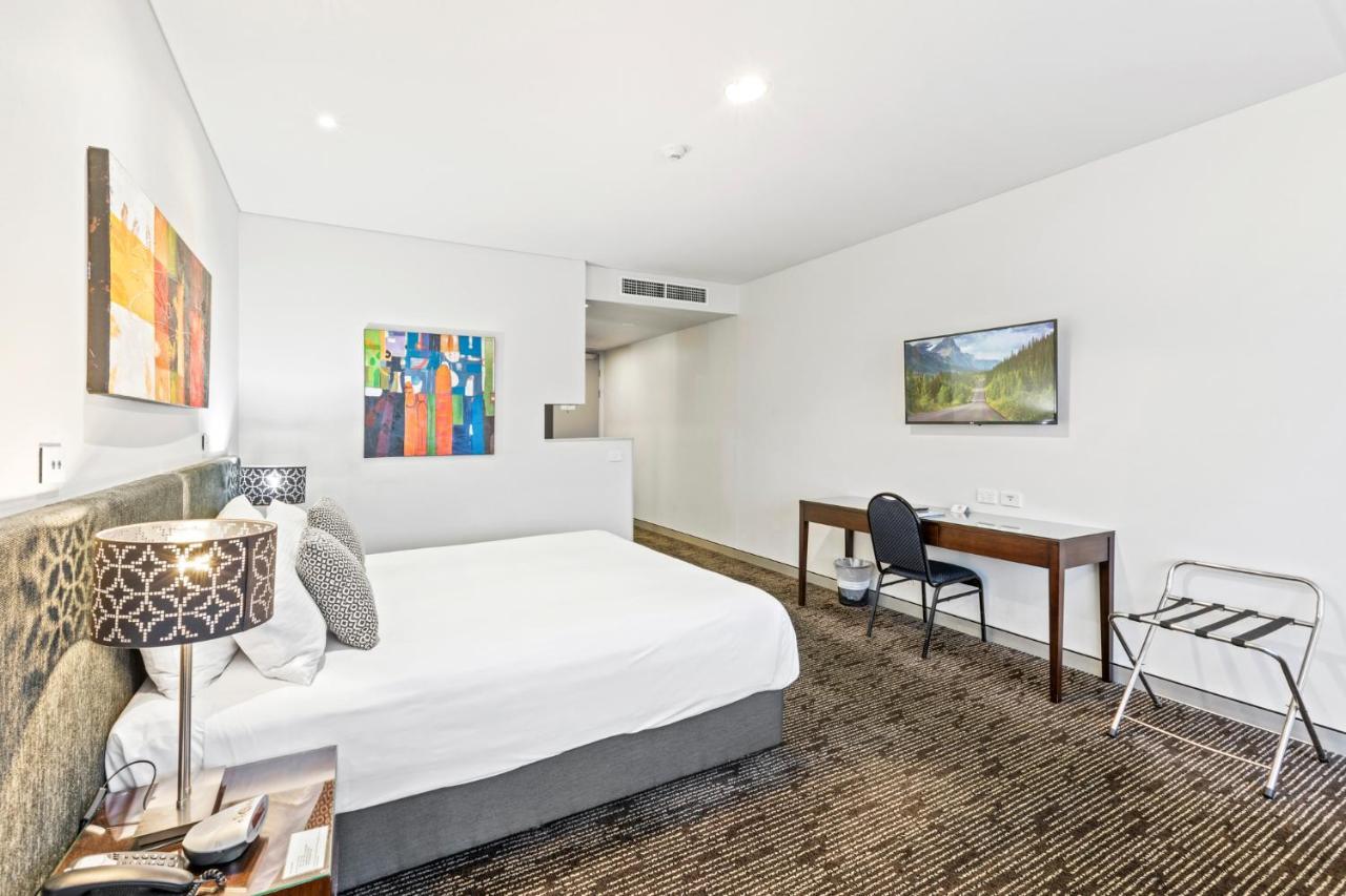 The Colmslie Hotel Brisbane Zewnętrze zdjęcie