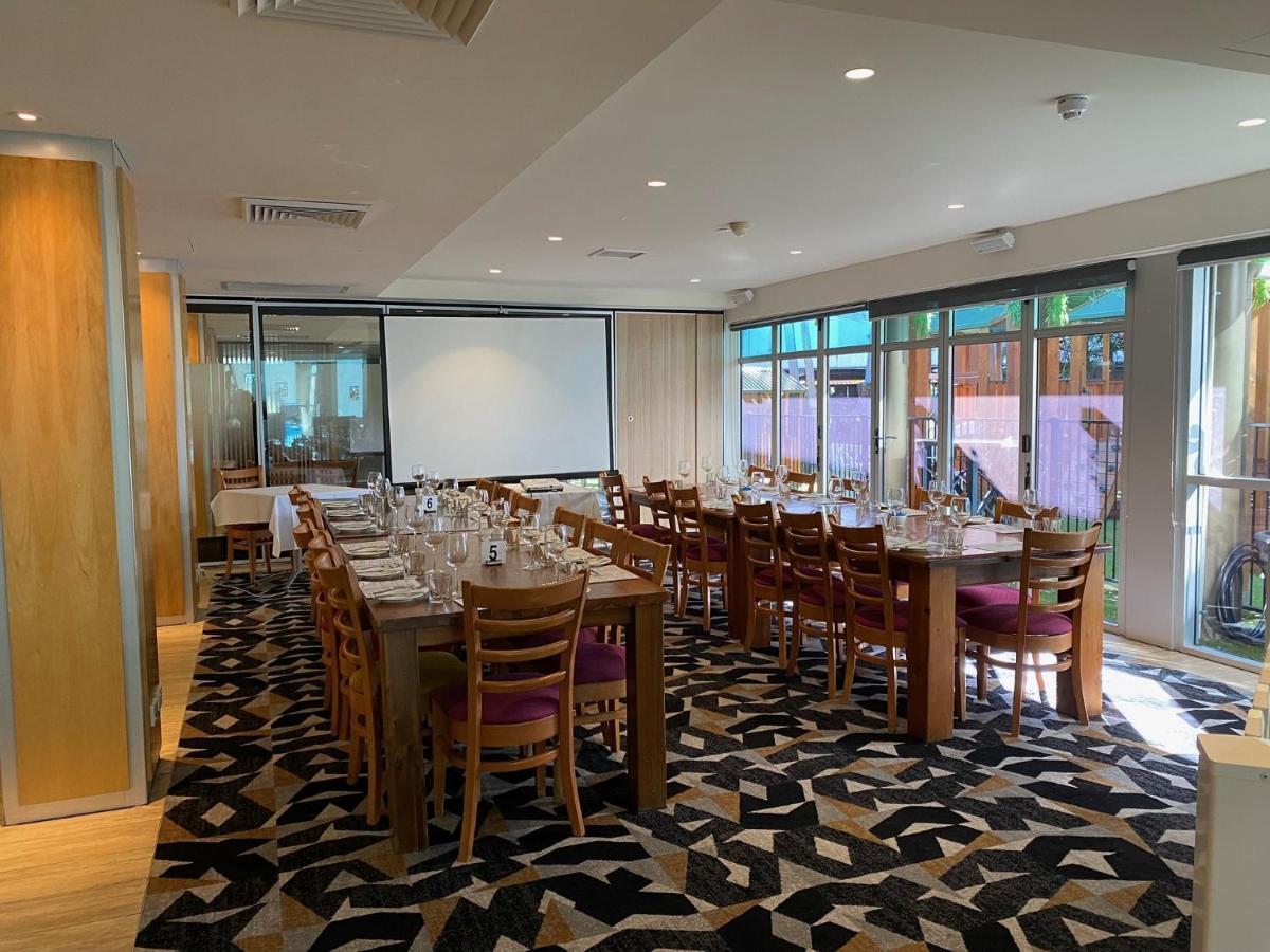 The Colmslie Hotel Brisbane Zewnętrze zdjęcie